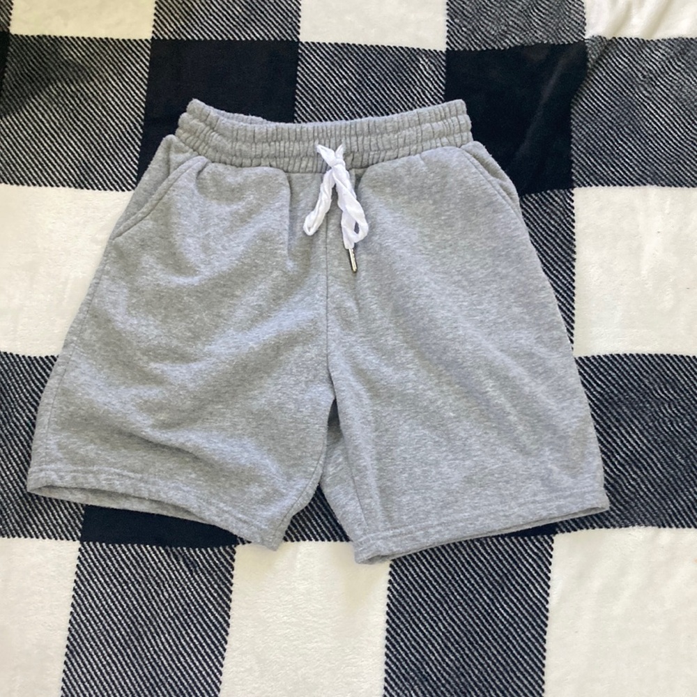 Grey drawstring sweat shorts brand: love streak size s
